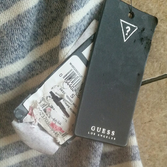 SOLD. GUESS Women's Strapless Striped Romper Small - Picture 4 of 4